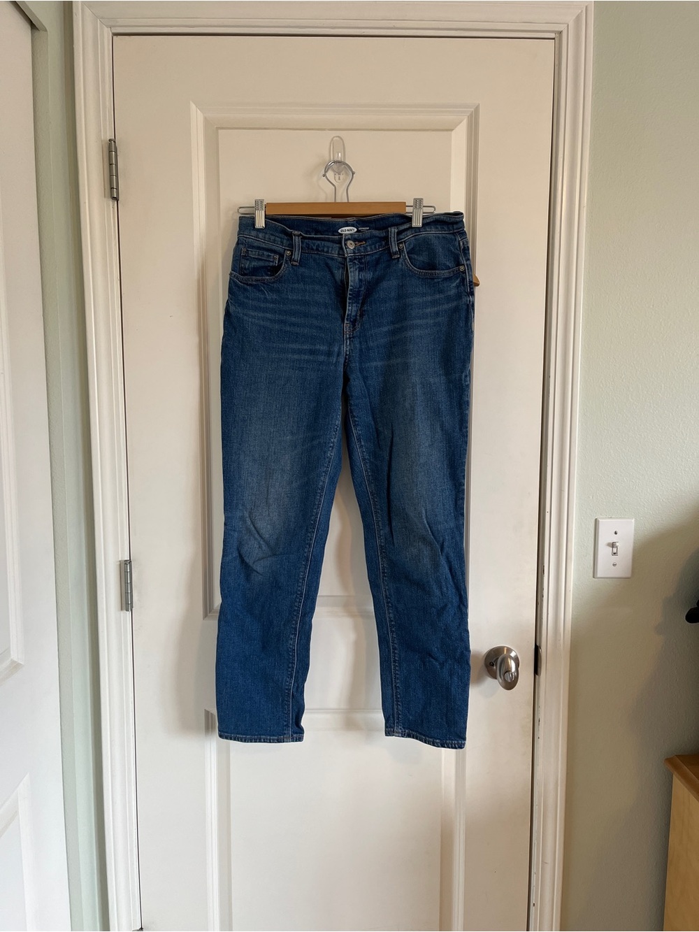 Old Navy Women’s Boyfriend Mid Rise Blue Denim Jeans
